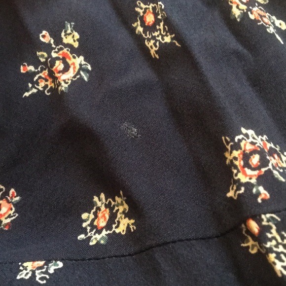 Kimchi Blue flowy mini dress - Picture 4 of 4